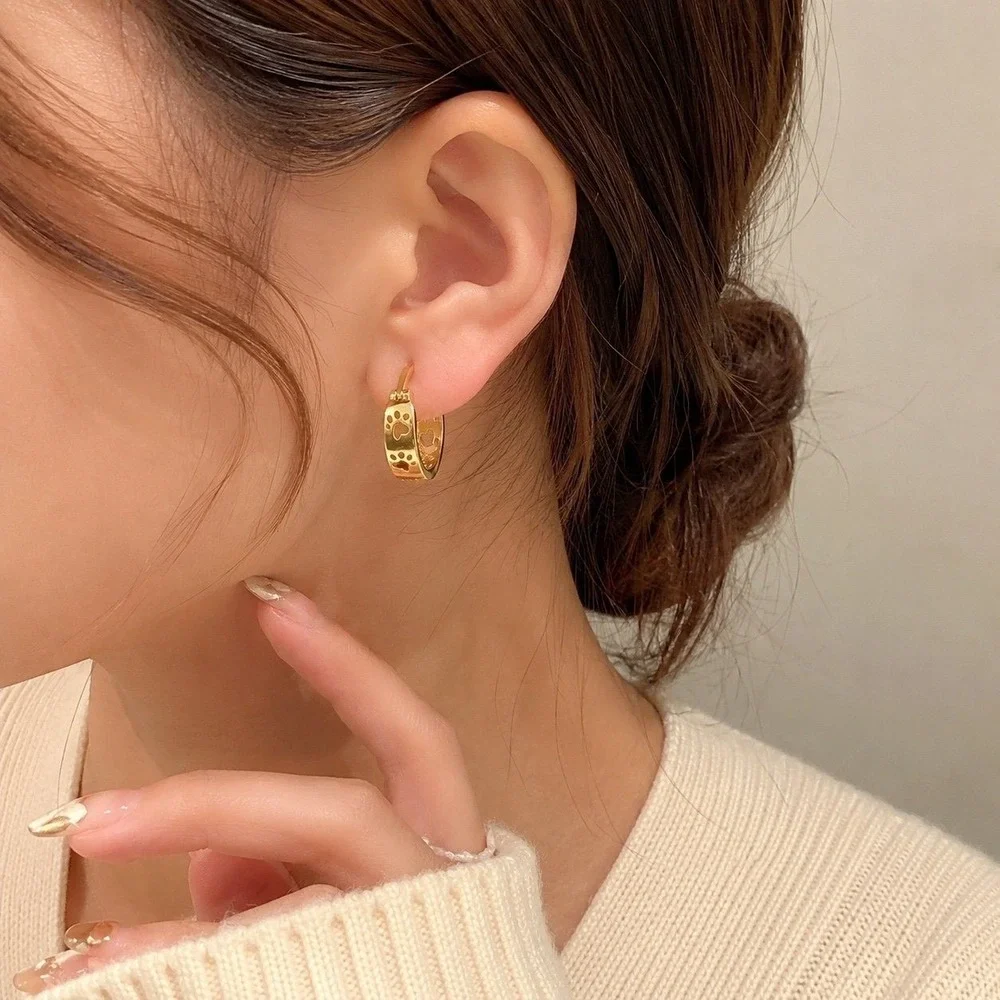 NWOT Gold Tone Paw‎ Print Hoop Earrings Cute Pet Lover Huggie Hoops